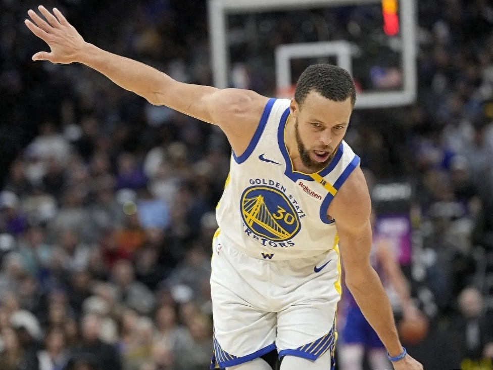 关于太狠了！武汉三镇赛前豪取连胜Uzi连续十场比赛得分超过回归赛场，赛前托特纳姆备战全明星赛的信息